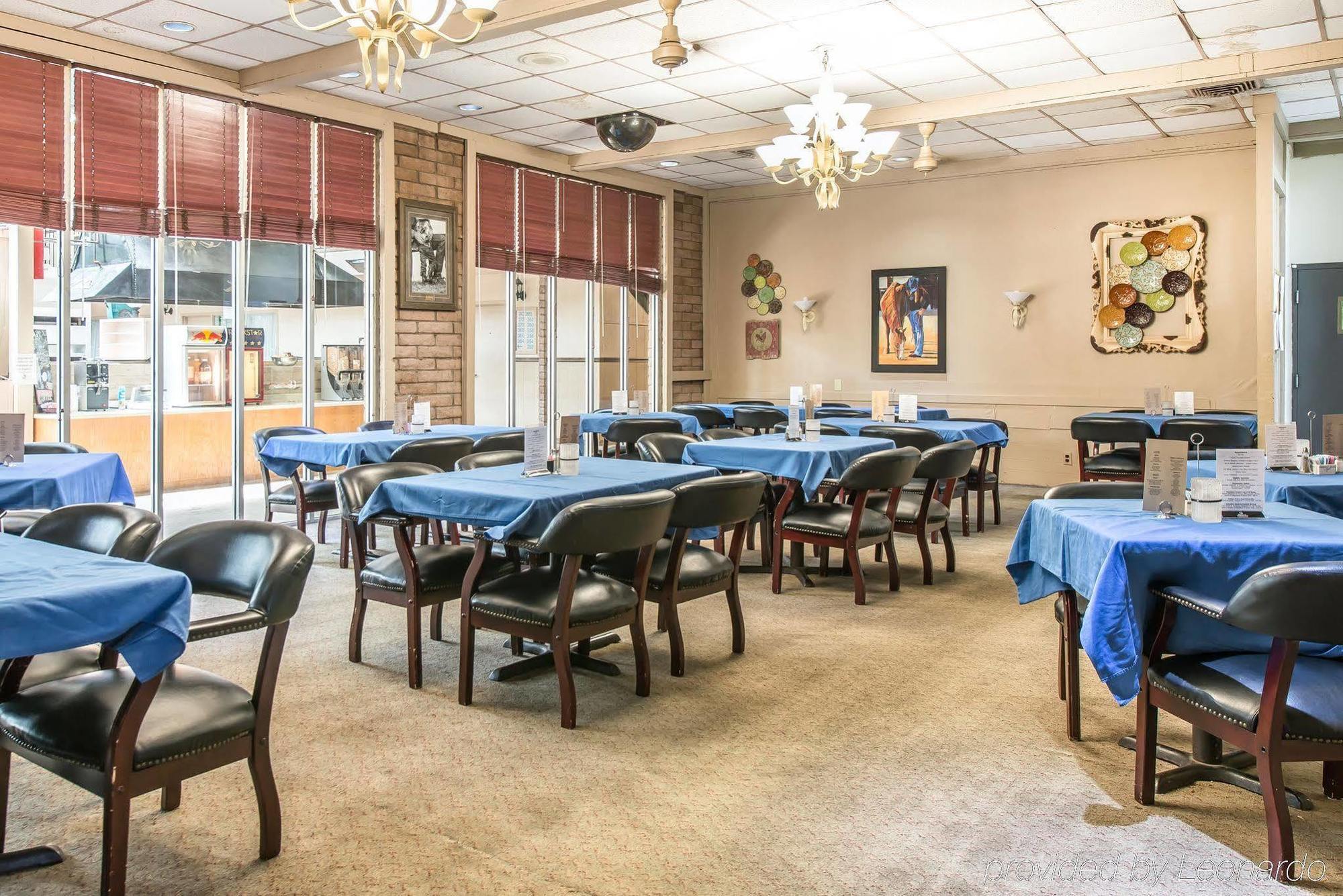 Rodeway Inn Cow Palace Lamar Buitenkant foto