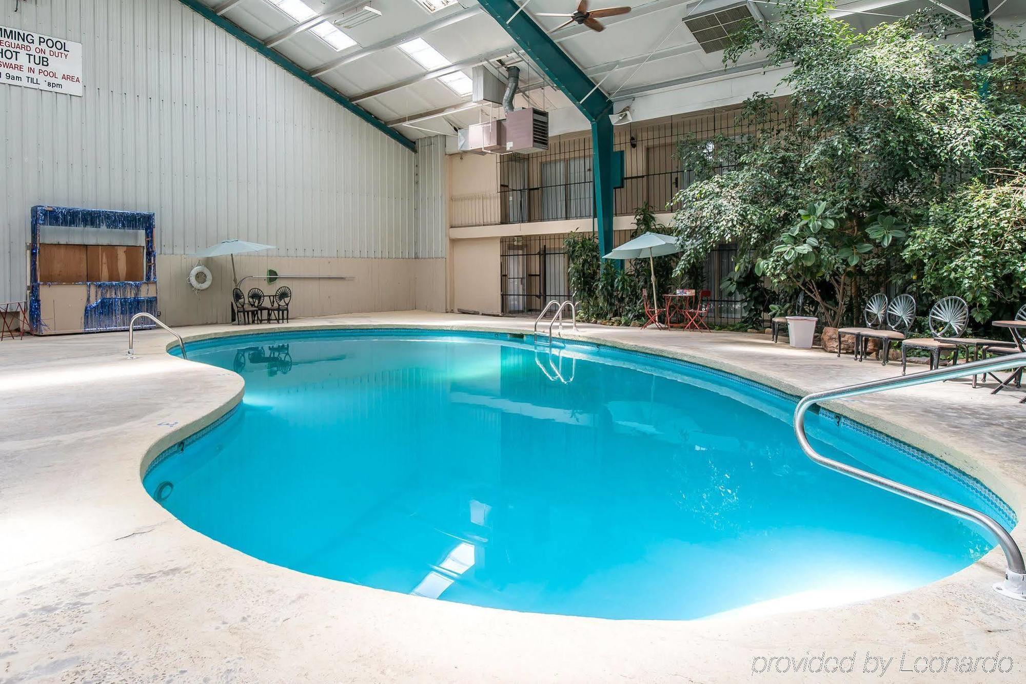 Rodeway Inn Cow Palace Lamar Buitenkant foto